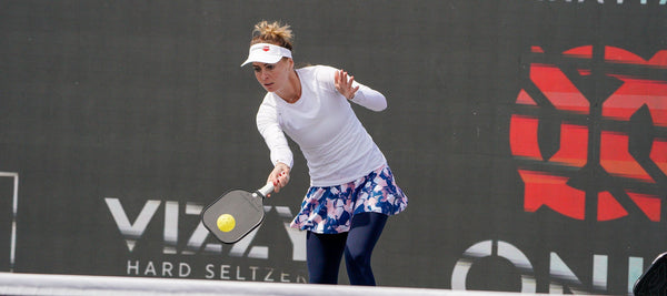 ONIX pro pickleball player Lucy Kovalova playing with Raw Carbon paddle