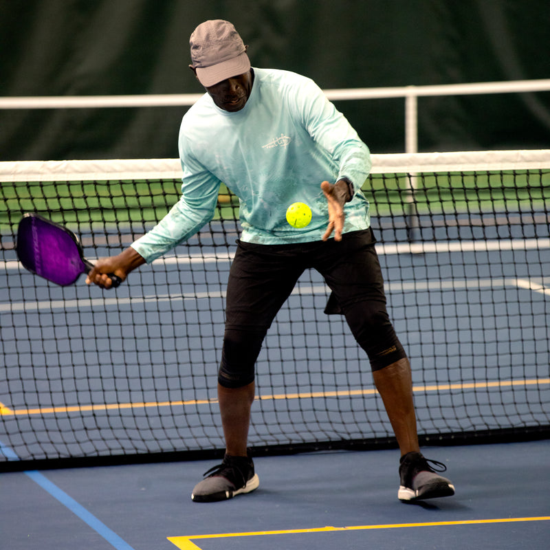 Stryker 4 Graphite Pickleball Paddle lifestyle